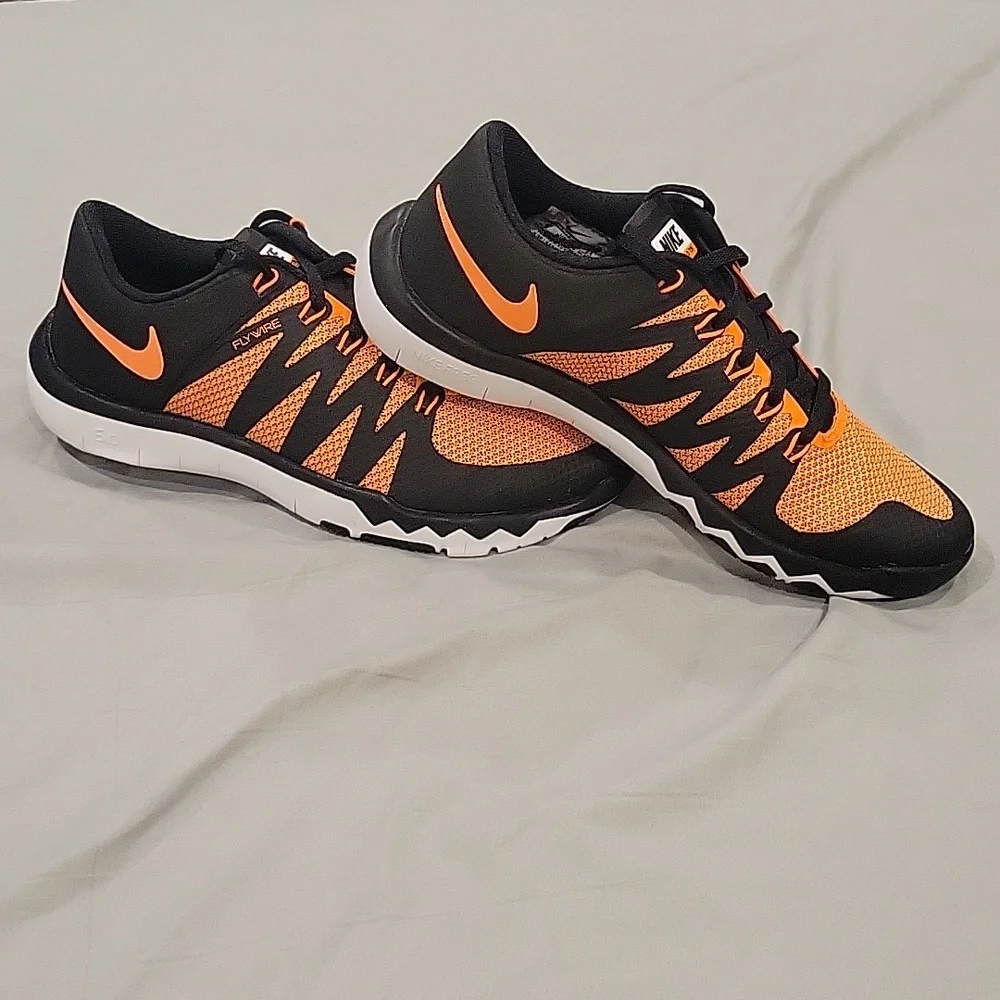 Nike Men's Free 5.0 TR Orange/Black 719922-870 Running Shoes Size 6‎